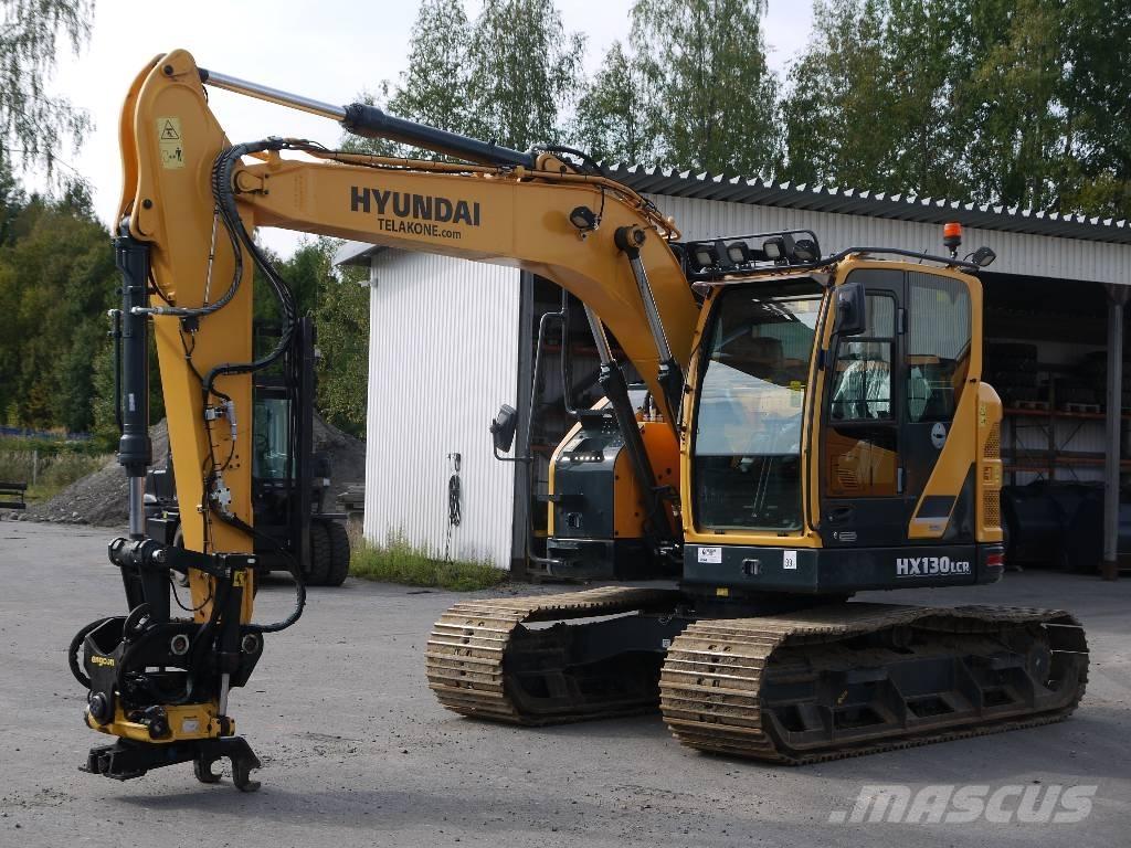 Hyundai HX 130 LCR Гусеничні екскаватори