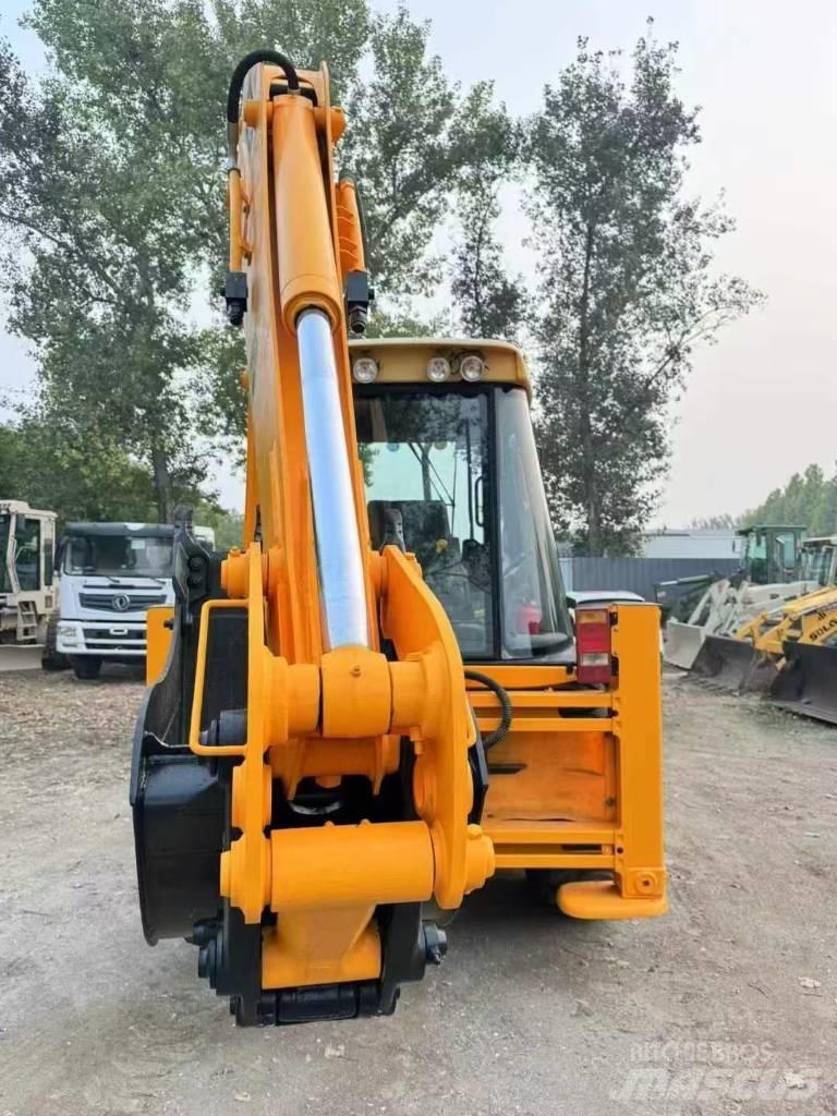 JCB 3 CX Екскаватори-навантажувачі