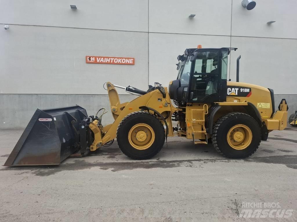 CAT 918 M Фронтальні навантажувачі