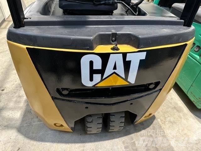CAT EP 16 CPNT Електронавантажувачі