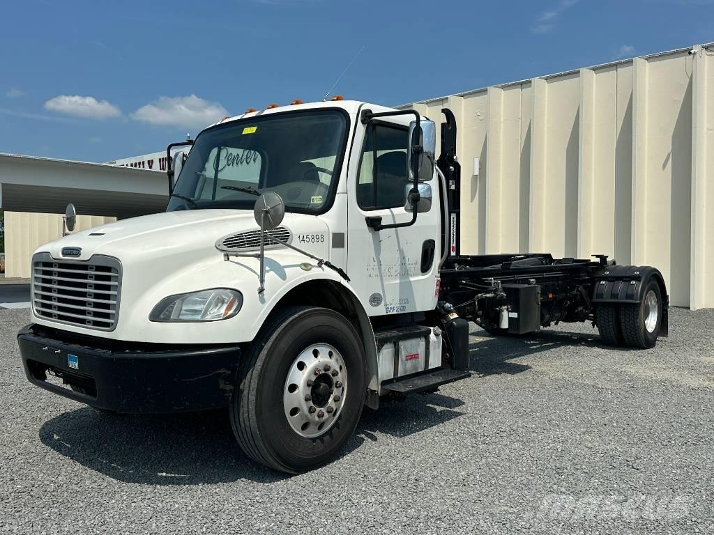 Freightliner M2 Сміттєвози