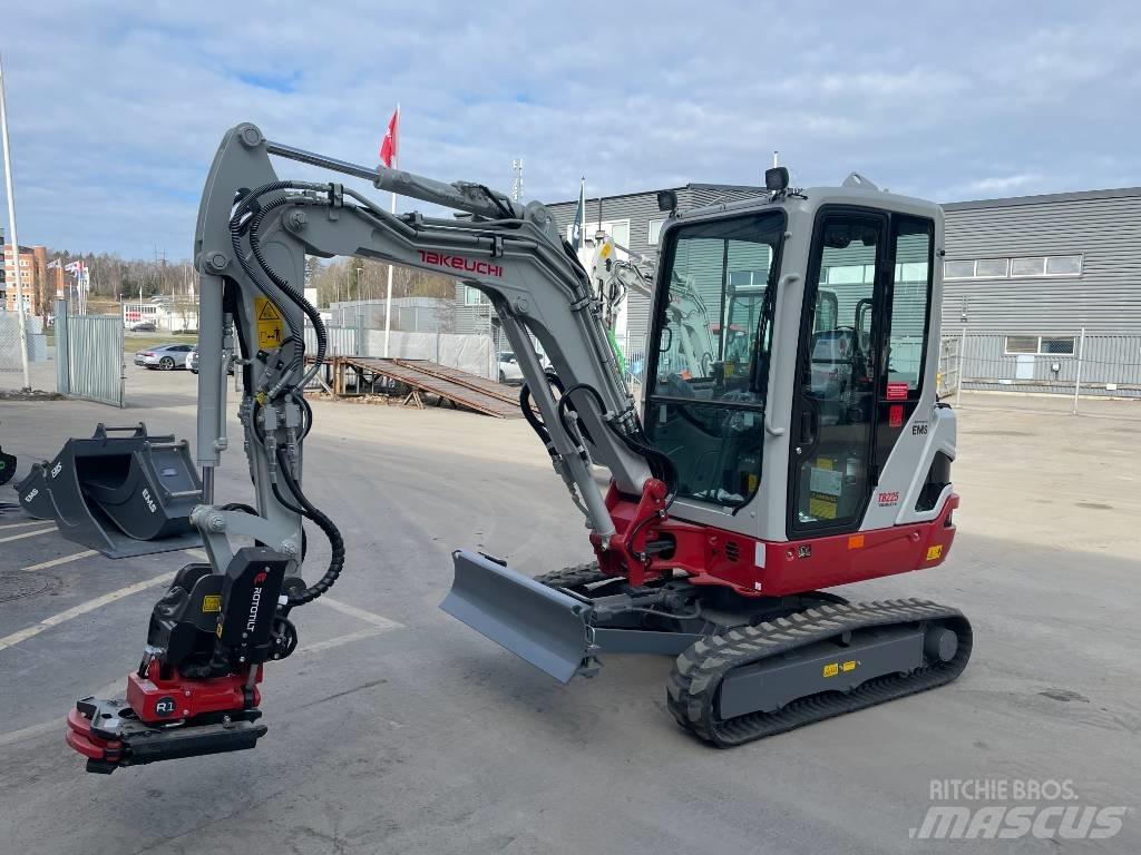 Takeuchi TB 225 Міні-екскаватори < 7т