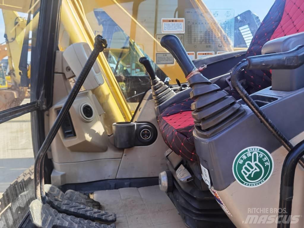 CAT 320 C Гусеничні екскаватори