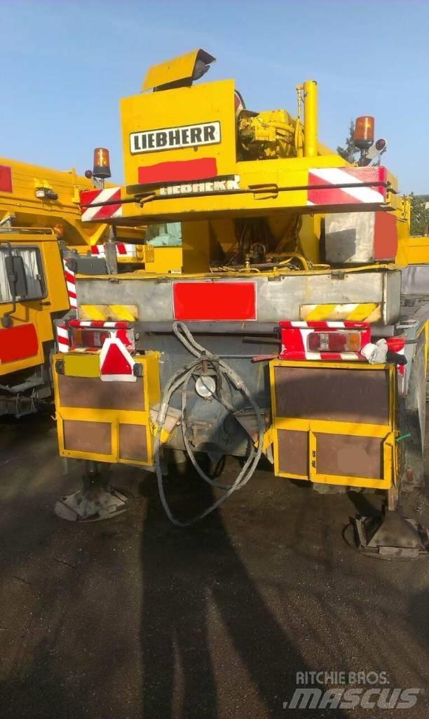 Liebherr LTM 1045 автокрани