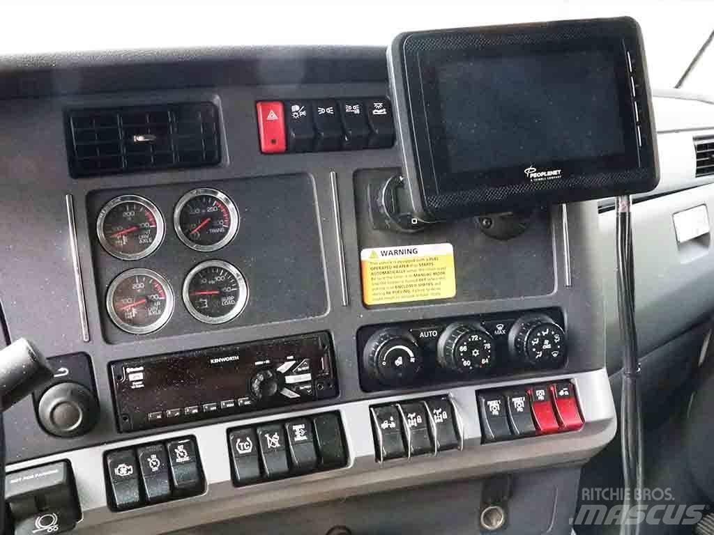 Kenworth T 680 Тягачі