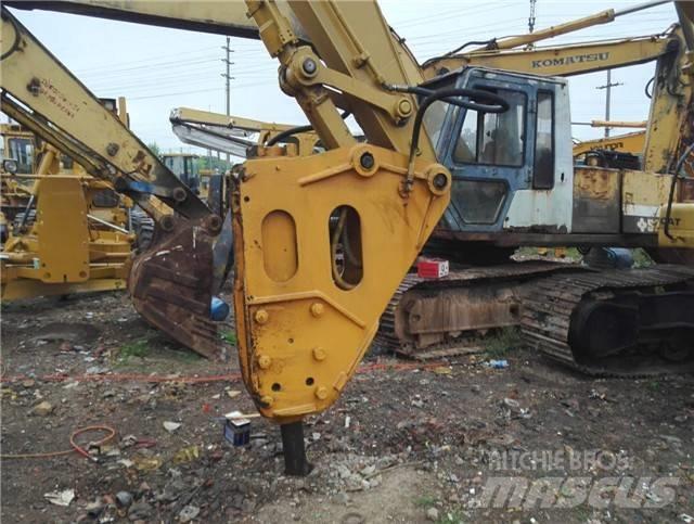 CAT 320 C Гусеничні екскаватори