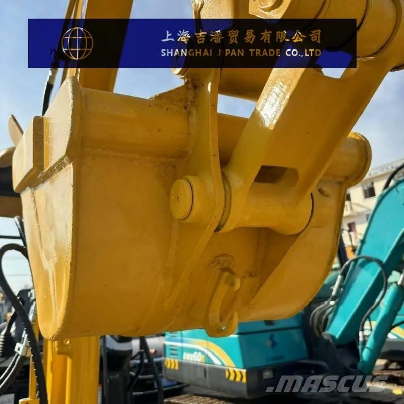 Komatsu PC 30 Гусеничні екскаватори