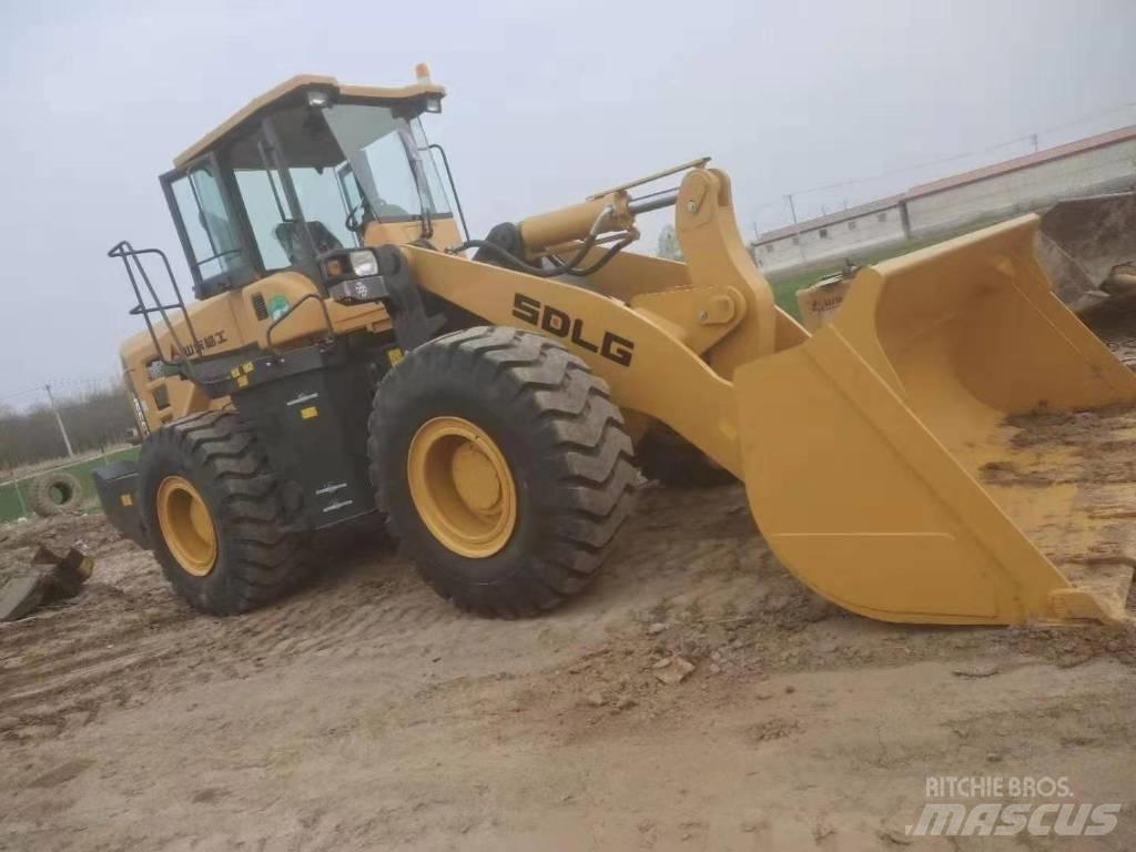 SDLG LG 955 F Фронтальні навантажувачі