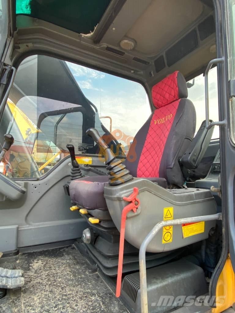 Volvo EC 240 Гусеничні екскаватори
