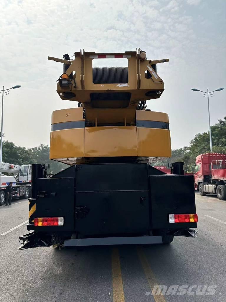 Sany STC1000T автокрани