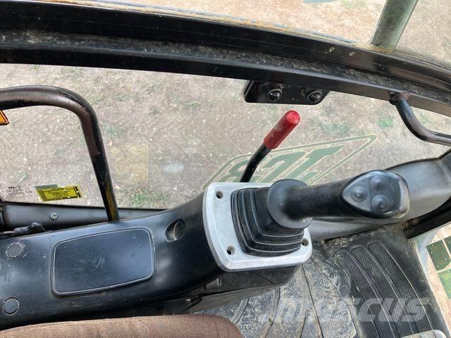 JCB JS 210 LC Гусеничні екскаватори