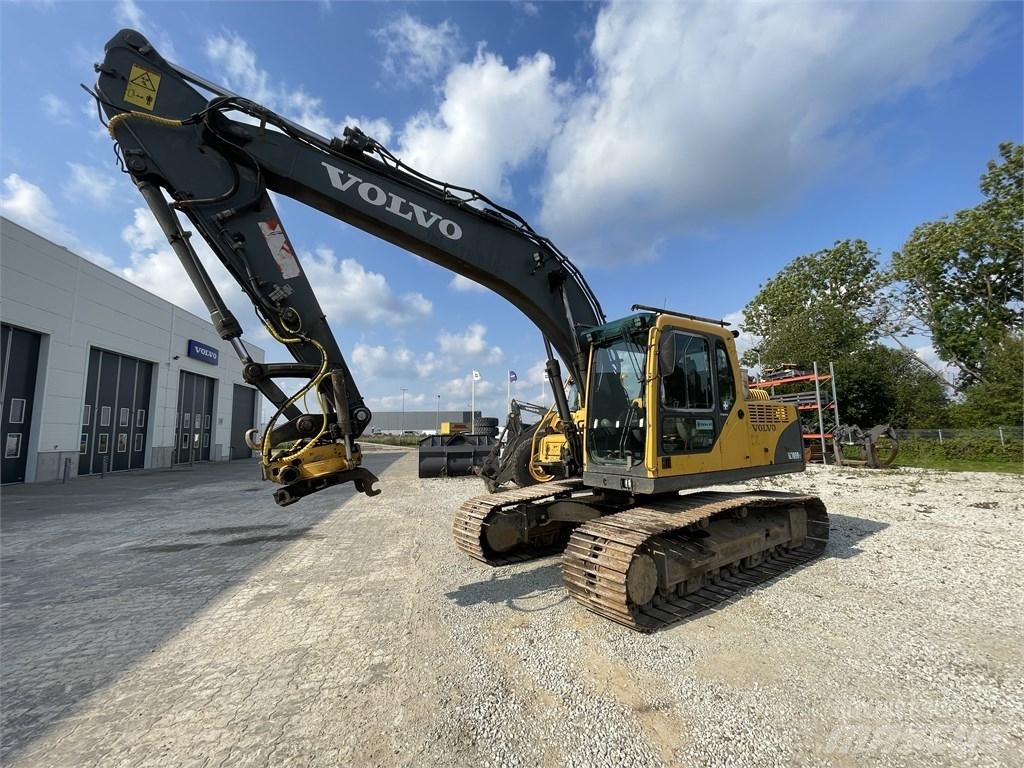 Volvo EC 180 B LC Гусеничні екскаватори