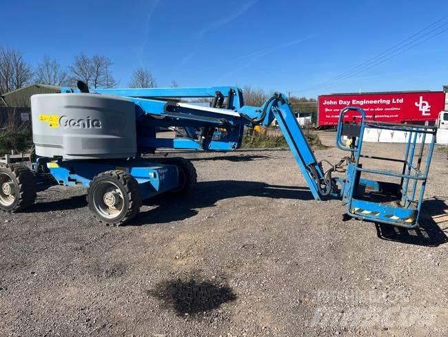 Genie Z 45/25 J Колінчаті підйомники