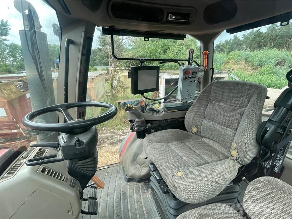 Case IH Magnum 335 Трактори