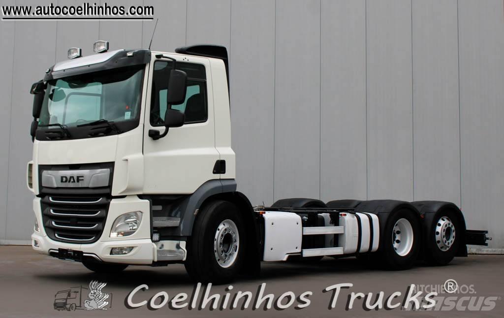 DAF CF 450 Шасі з кабіною