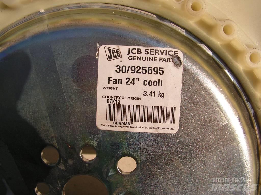 JCB 330 Двигуни