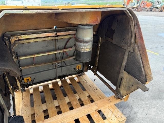 Liebherr L 556 BODY Шасі