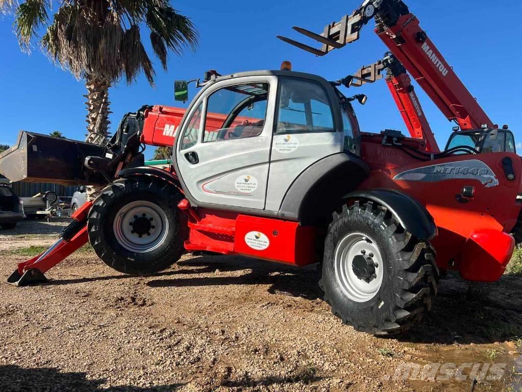 Manitou MT 1440 Телескопічні навантажувачі