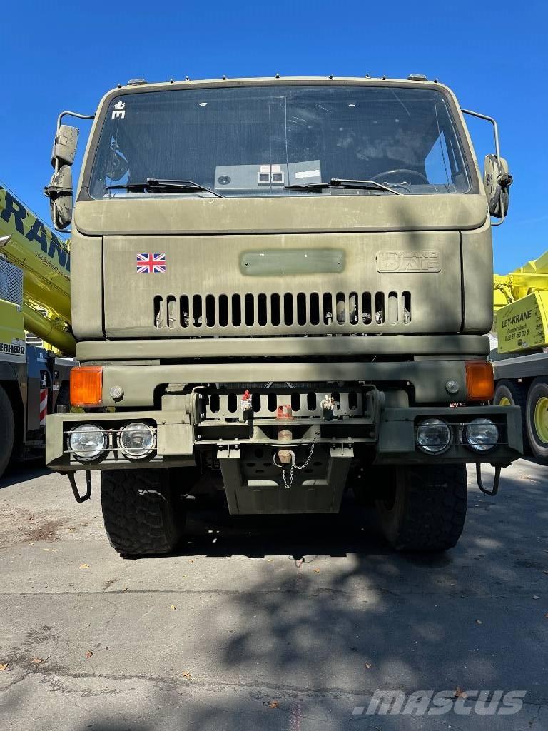 DAF Leyland Вантажівки з гаковим підйомом