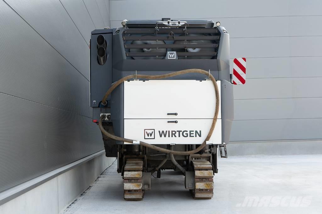 Wirtgen W 220 FI Холодні дорожні фрези