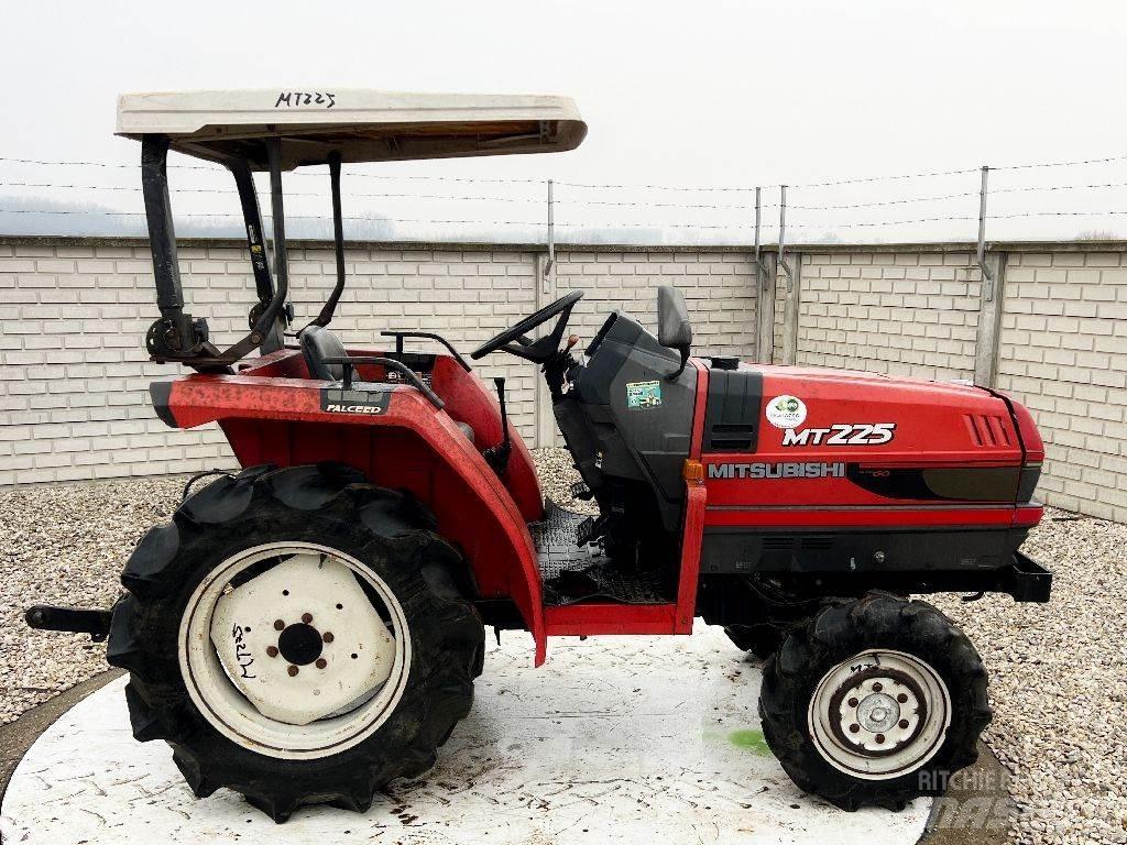 Mitsubishi MT225 Трактори
