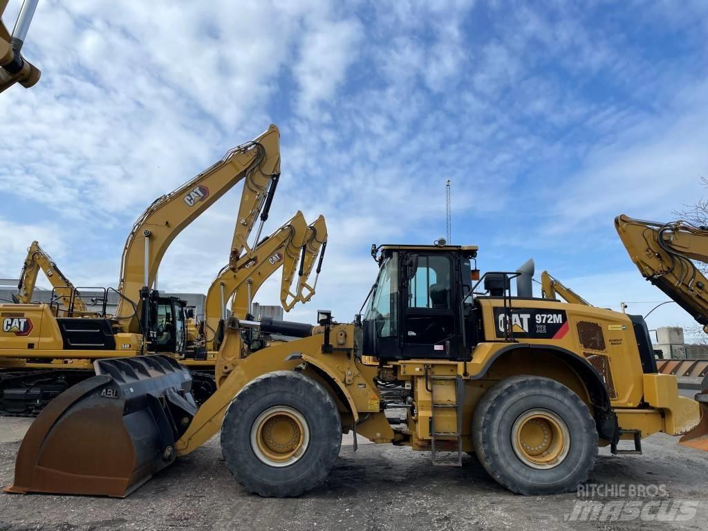 CAT 972M XE Фронтальні навантажувачі