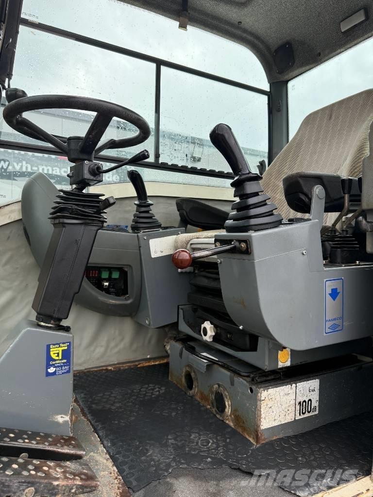 Terex TW 110 Колісні екскаватори