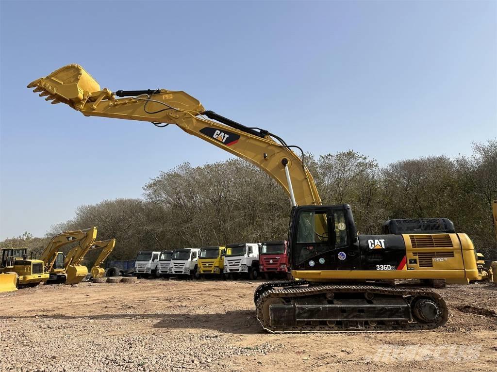 CAT 336 D2L Гусеничні екскаватори