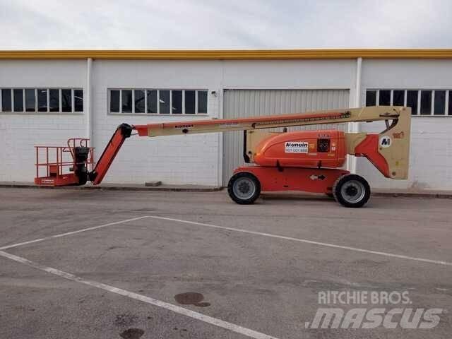 JLG 800 AJ Колінчаті підйомники