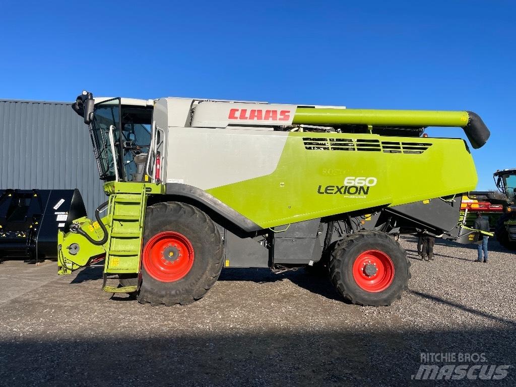 CLAAS Lexion 660 Зернозбиральні комбайни