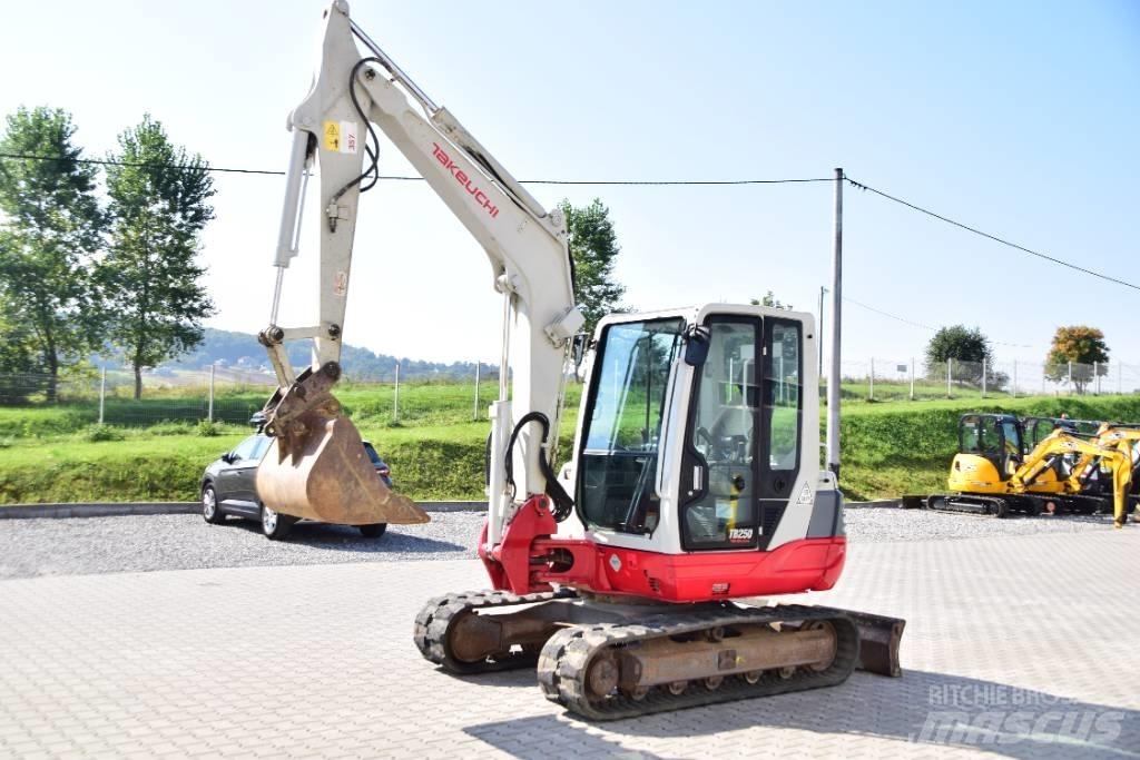Takeuchi TB250 , A/C Міні-екскаватори < 7т