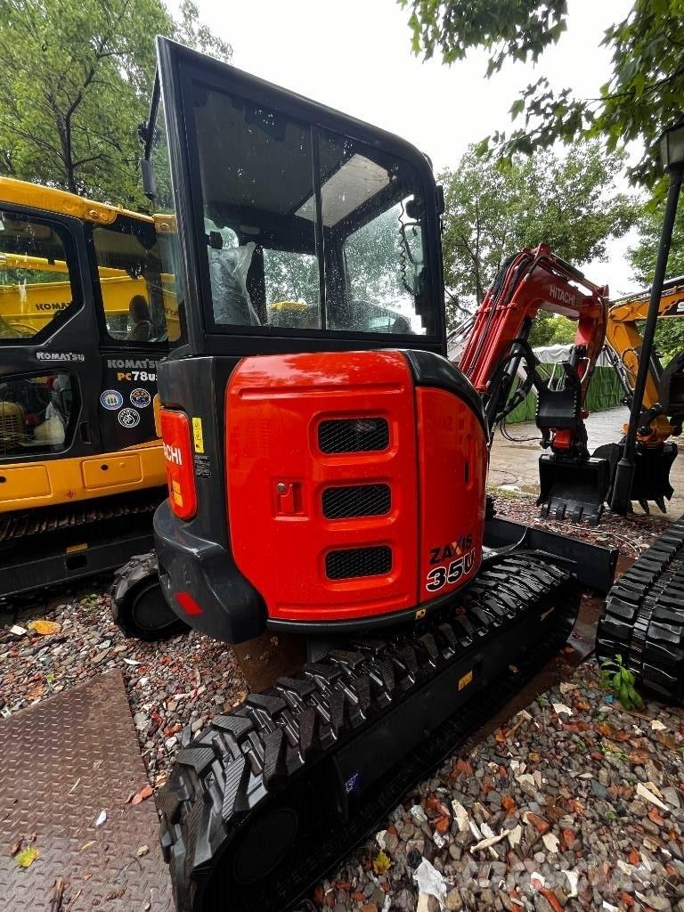 Hitachi ZX 35 U Міні-екскаватори < 7т