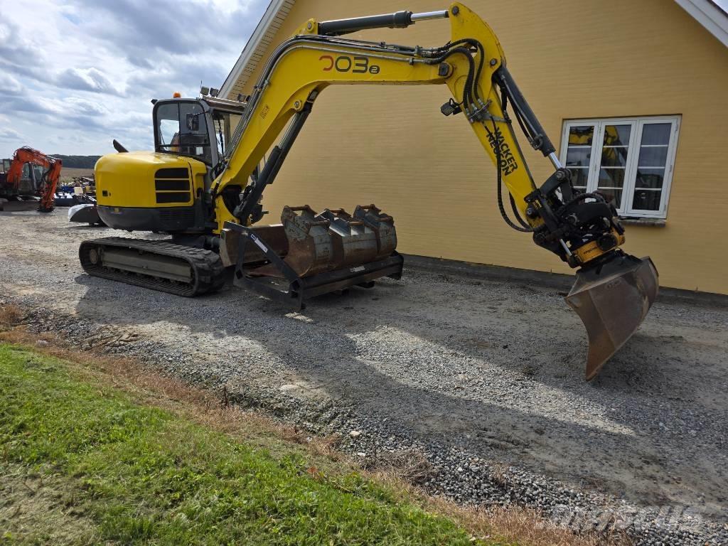 Wacker Neuson 8003 Середні екскаватори 7т. - 12т.