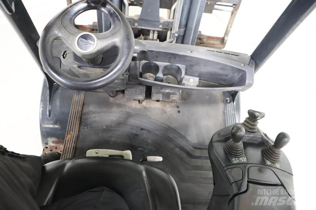 Linde H25D-02 Дизельні навантажувачі