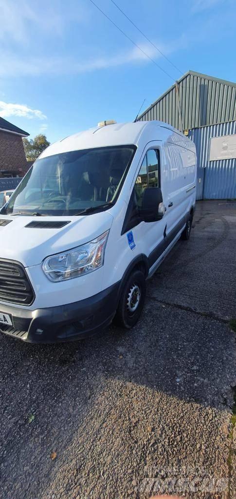 Ford Transit 350 Панельні фургони