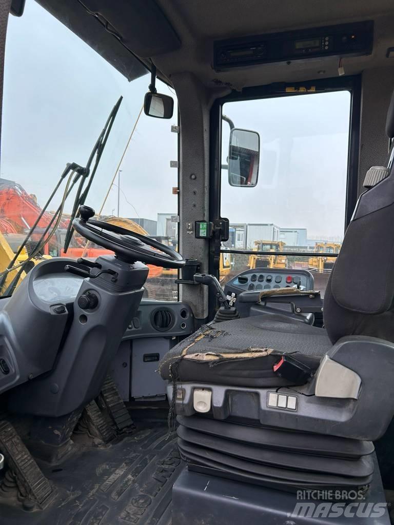 Komatsu WA 380-6 Фронтальні навантажувачі