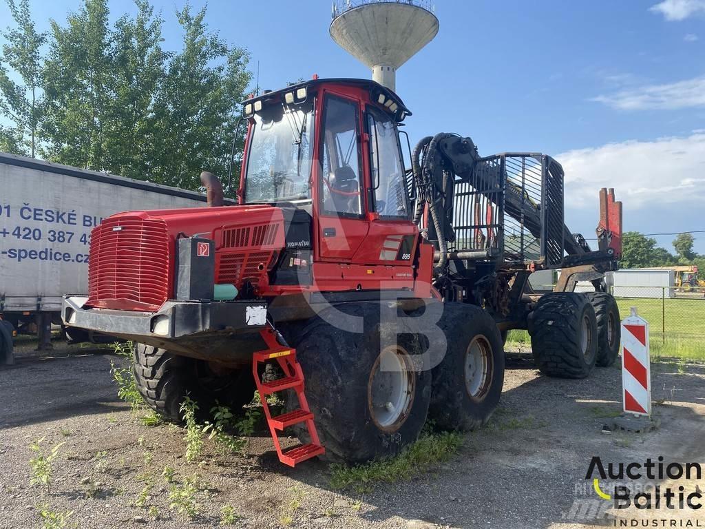 Komatsu 895 Форвардери