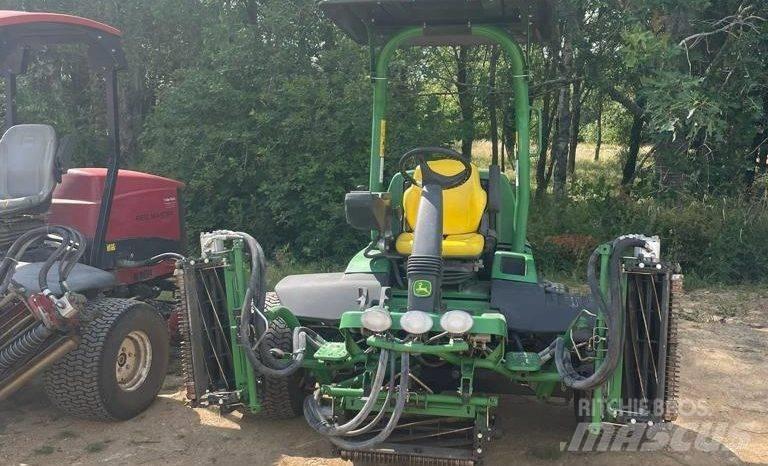 John Deere 7700A Косарки фарватера