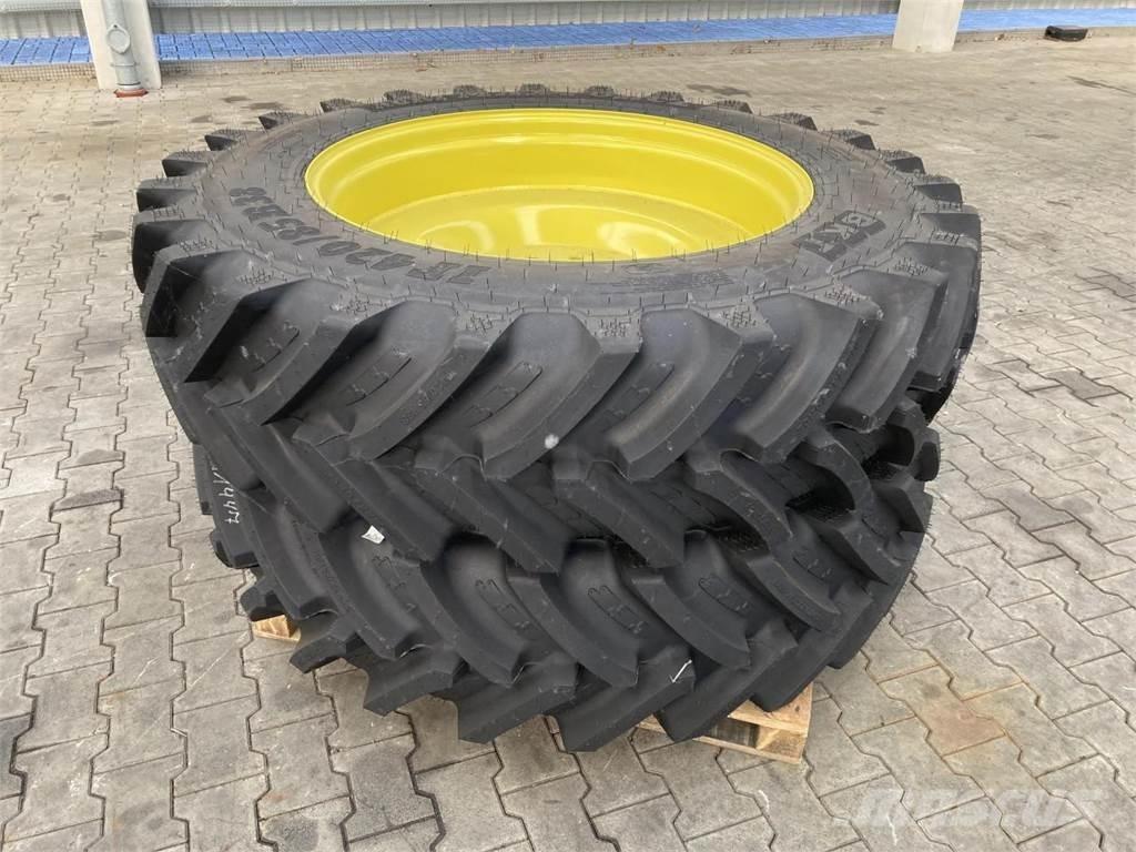 BKT 420/85R38 Колеса