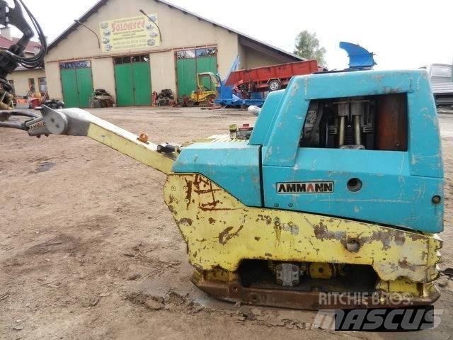  Zagęszczarka AMMANN Ущільнювачі грунту