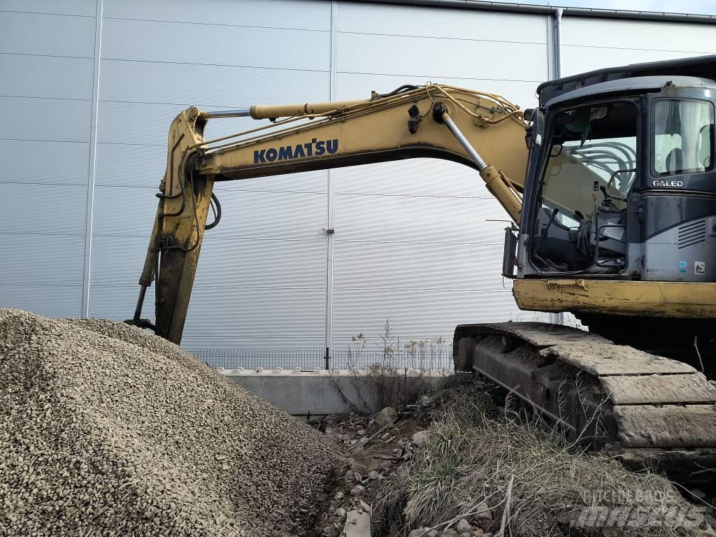 Komatsu 228 Гусеничні екскаватори