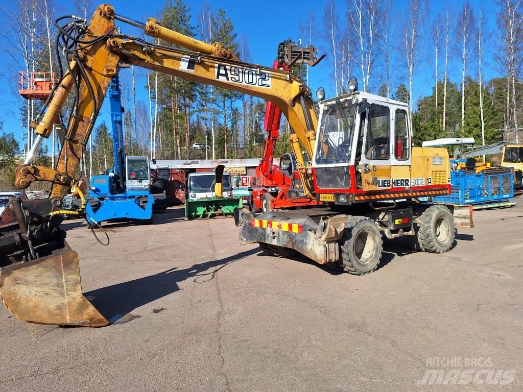 Liebherr A 902 Колісні екскаватори