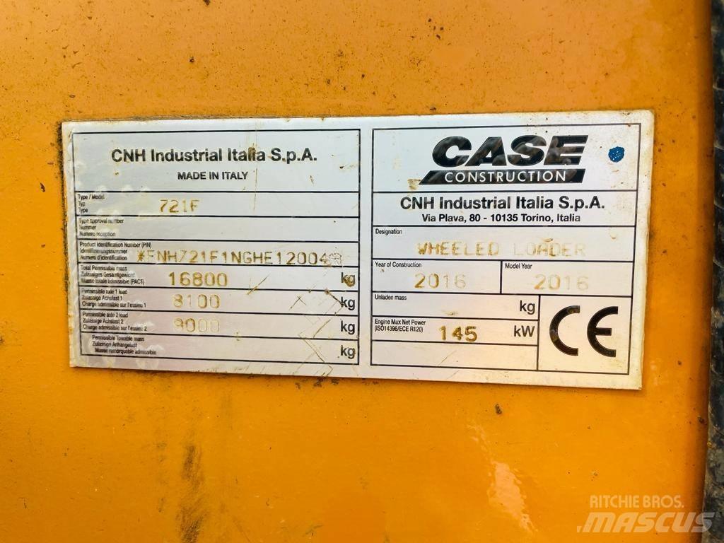 CASE 721 F Фронтальні навантажувачі