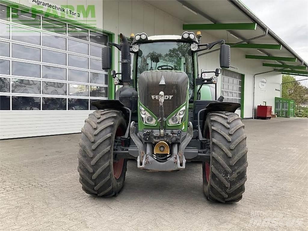 Fendt 826 vario s4 Трактори