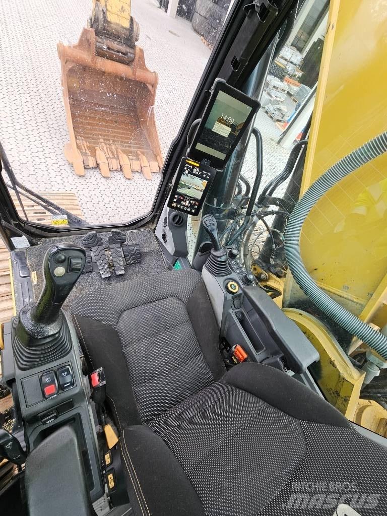 CAT 336 Гусеничні екскаватори