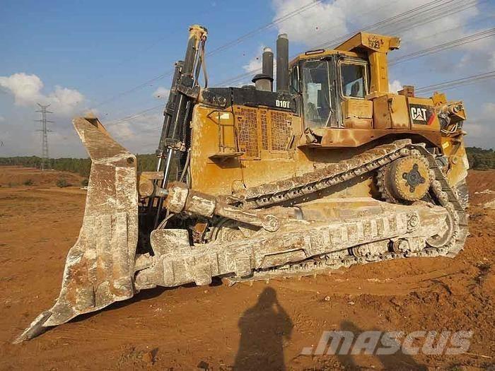 CAT D10 T Гусеничні бульдозери