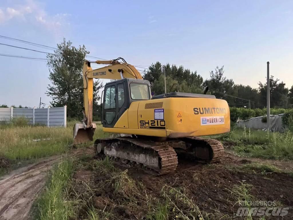 Sumitomo SH210 Гусеничні екскаватори