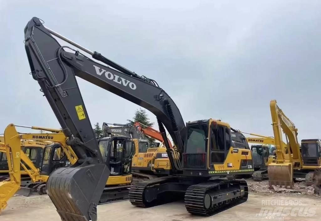 Volvo 210 Гусеничні екскаватори