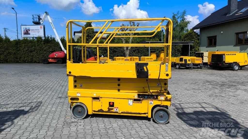Haulotte Compact 10 Підйомники-ножиці