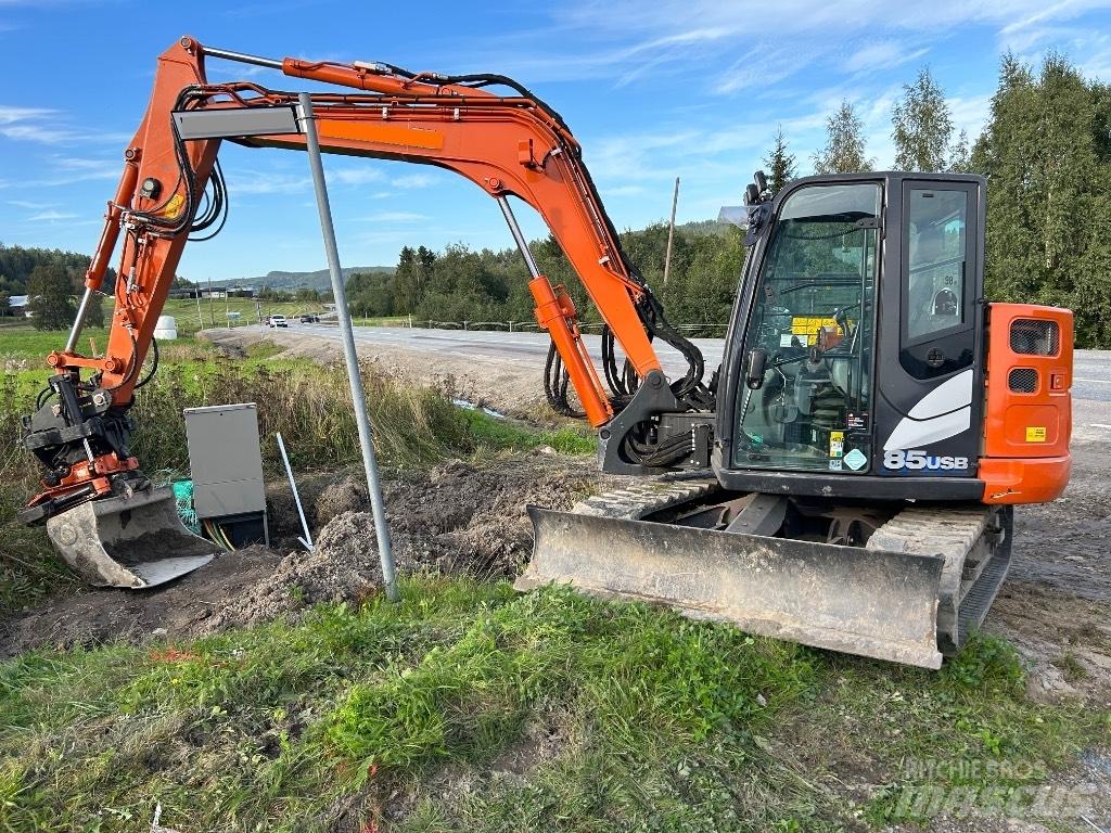 Hitachi ZX 85 US B-6 Середні екскаватори 7т. - 12т.